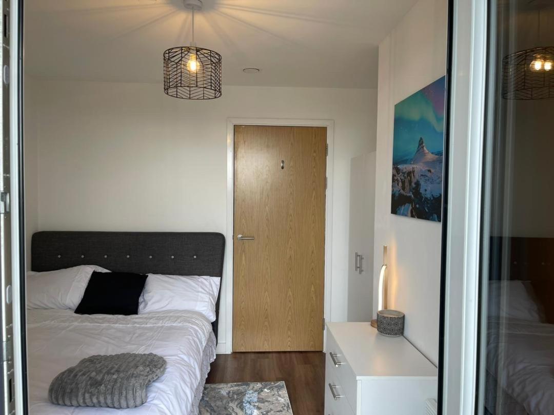 Luxury 2 Bedroom En-Suite Apartment Balcony Views Manchester Exterior foto